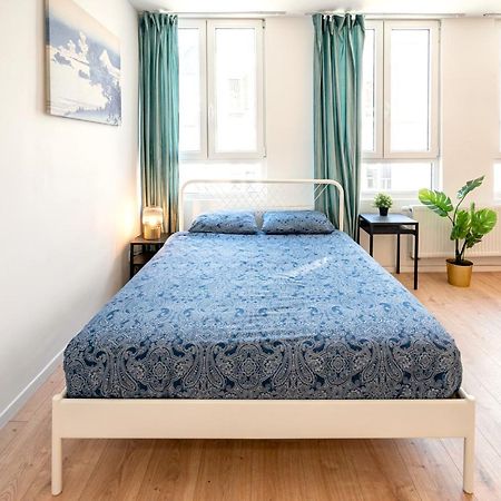 Beautiful Central Cityflats Anversa Esterno foto