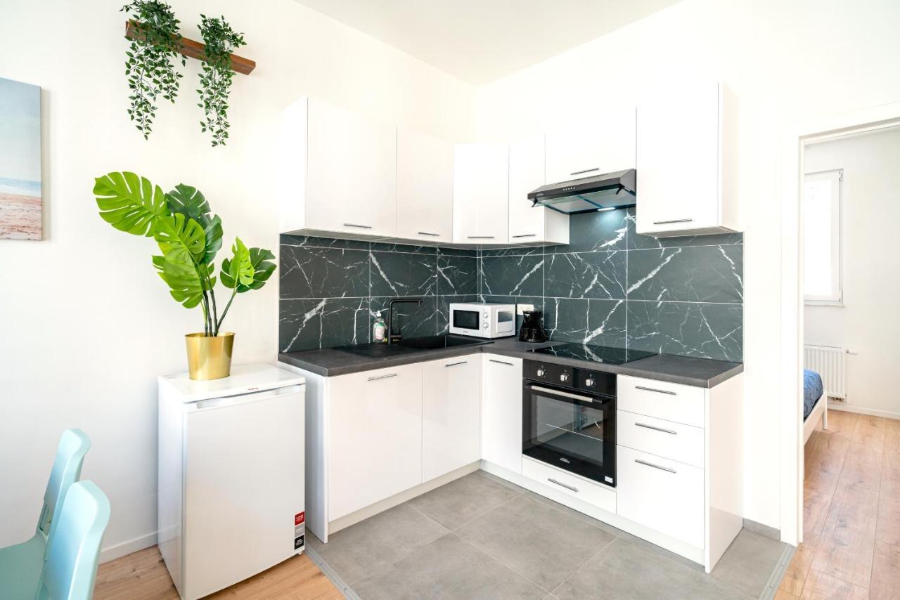 Beautiful Central Cityflats Anversa Esterno foto