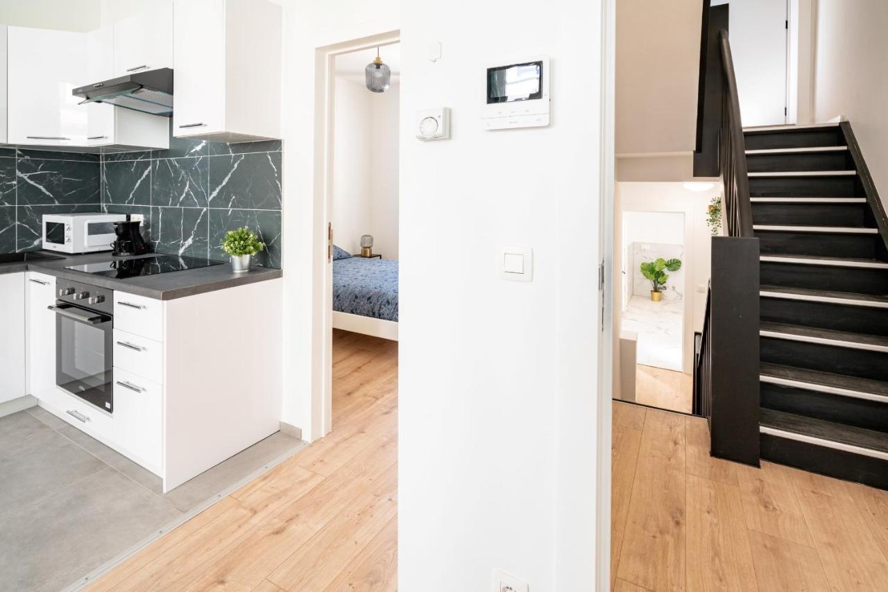 Beautiful Central Cityflats Anversa Esterno foto