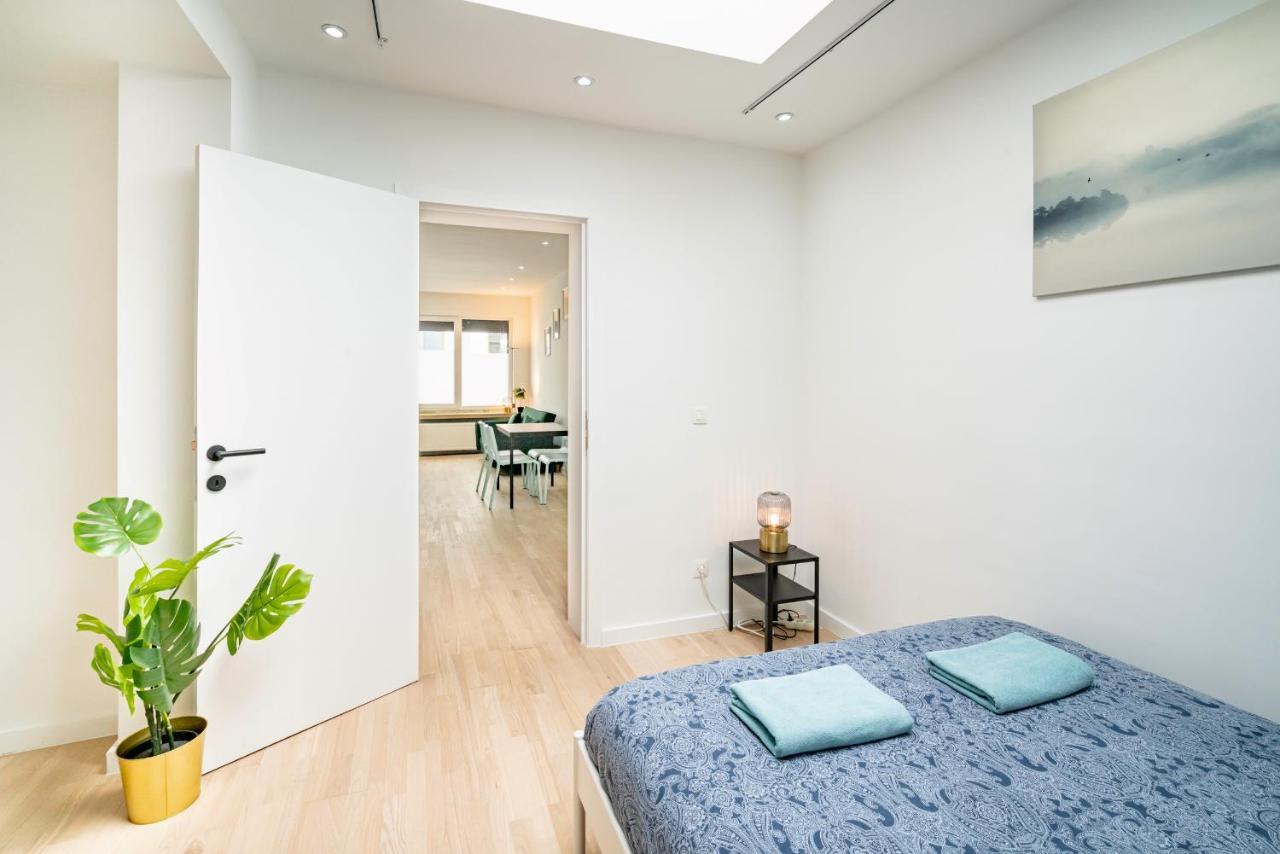 Beautiful Central Cityflats Anversa Esterno foto